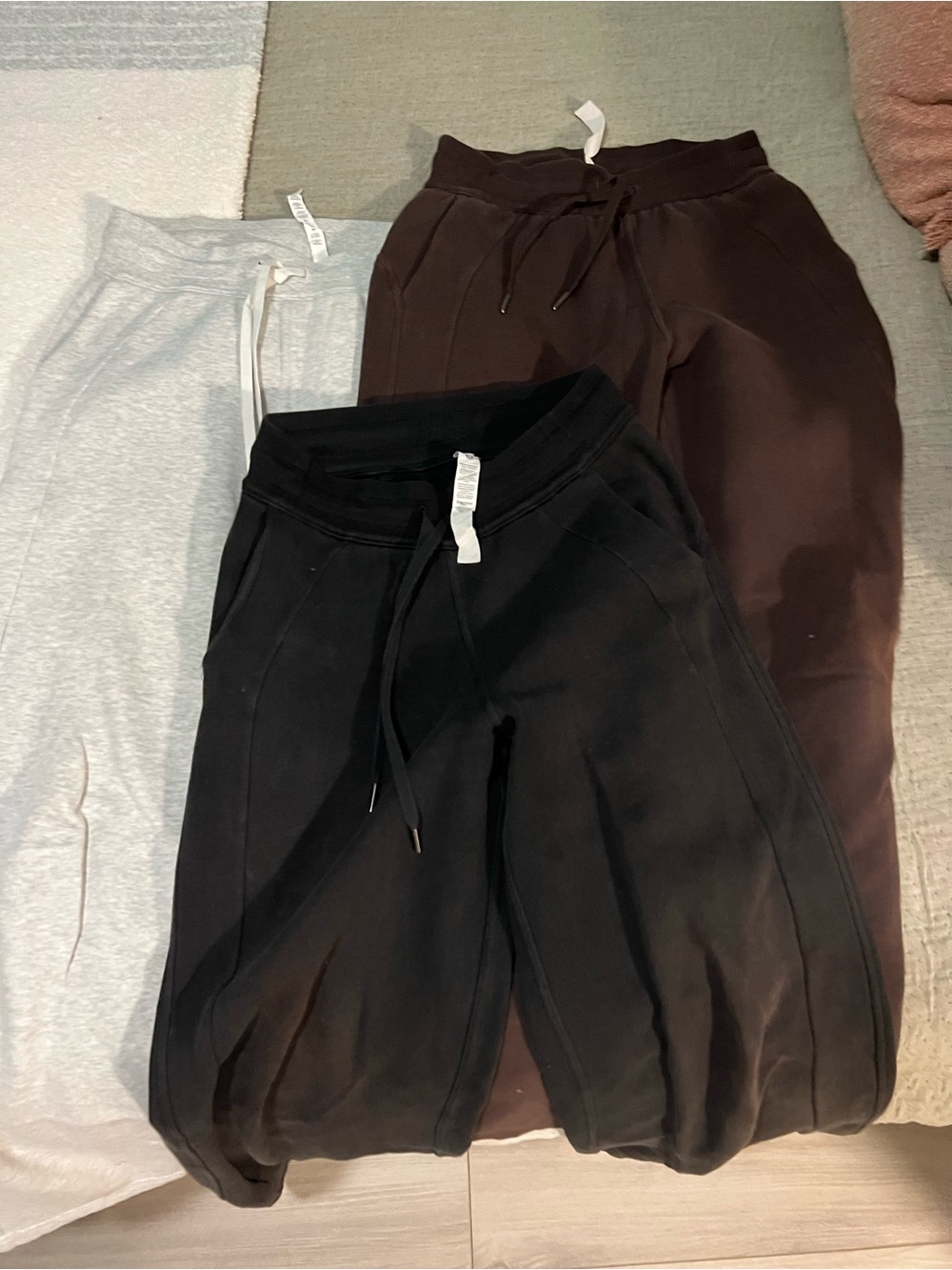 Lululemon Scuba Wide Leg Sweatpants Bundle